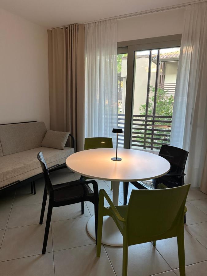 Prassitele Apartments Lignano Sabbiadoro Extérieur photo