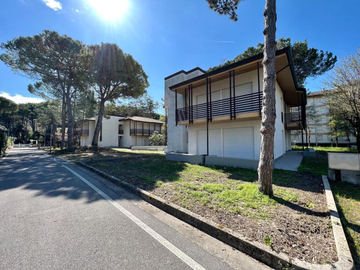 Prassitele Apartments Lignano Sabbiadoro Extérieur photo